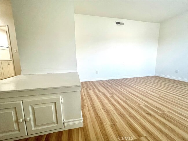 Building Photo - 12100 Montecito Rd