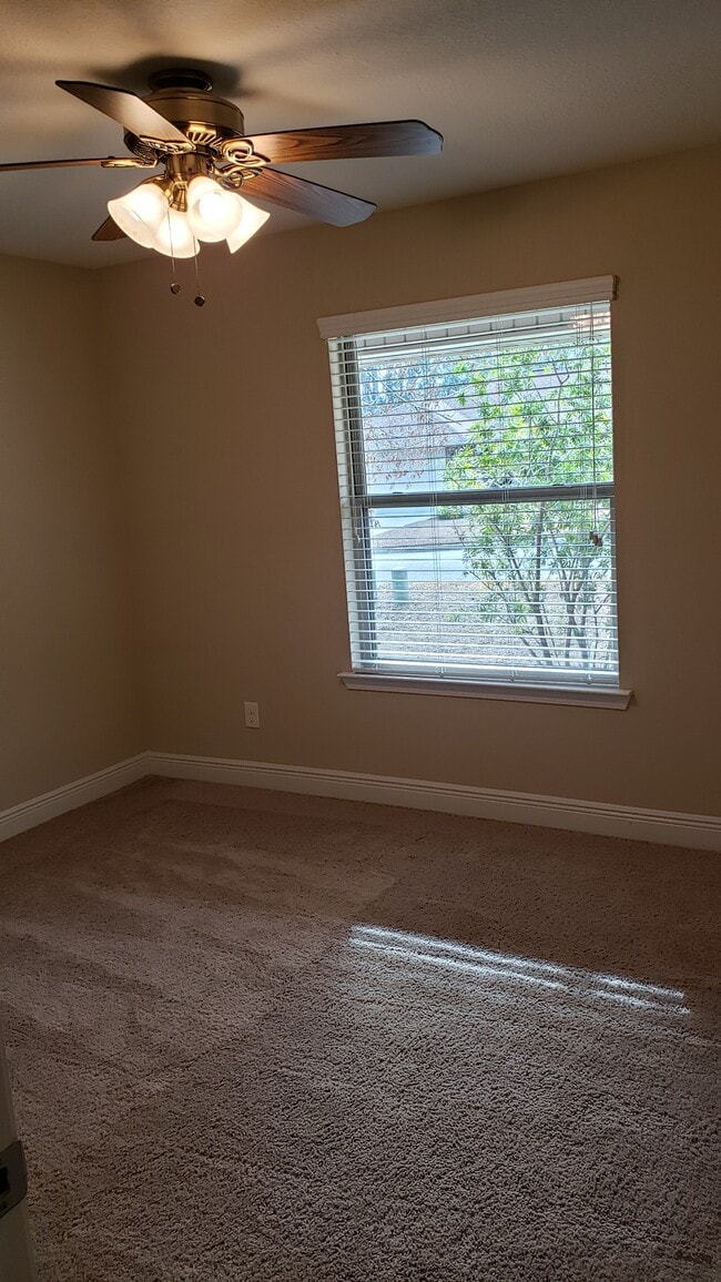 Building Photo - 6328 Parakeet Trail