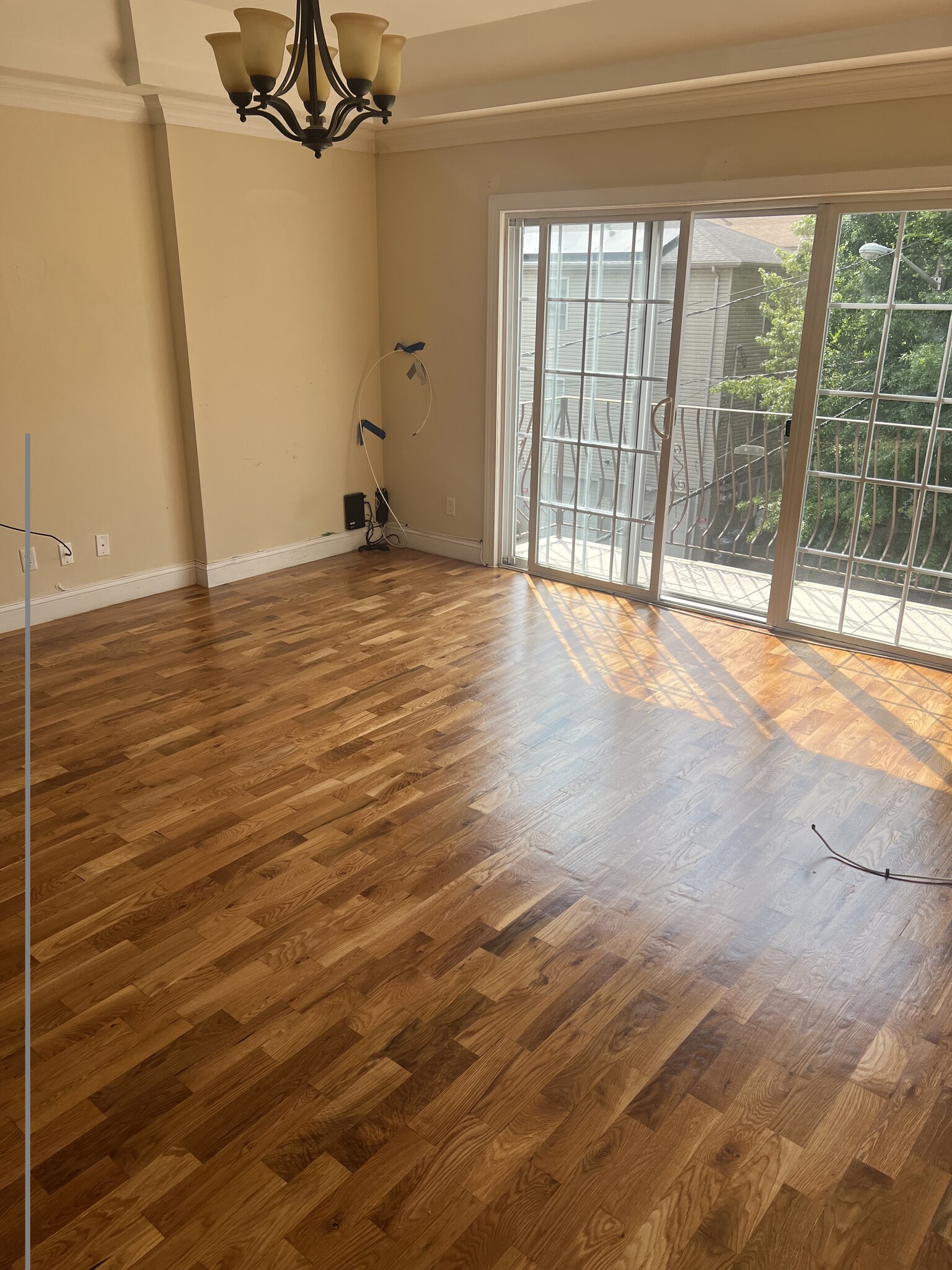 Building Photo - 9 Shephard Ave