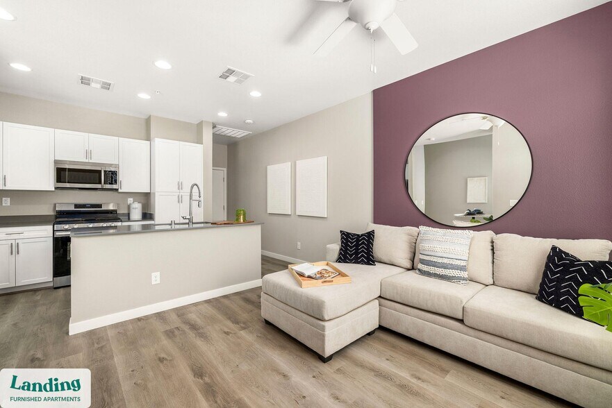 Building Photo - 2705 N Rancho Dr