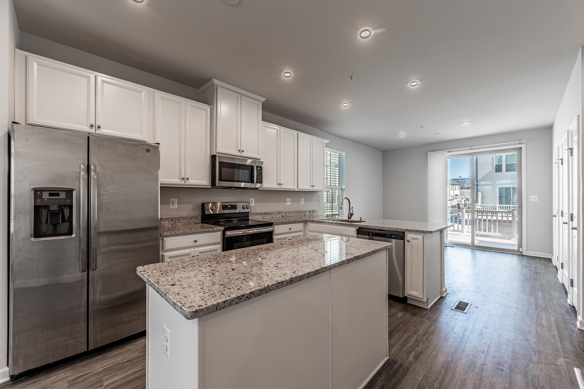 Building Photo - 201 S Macon St