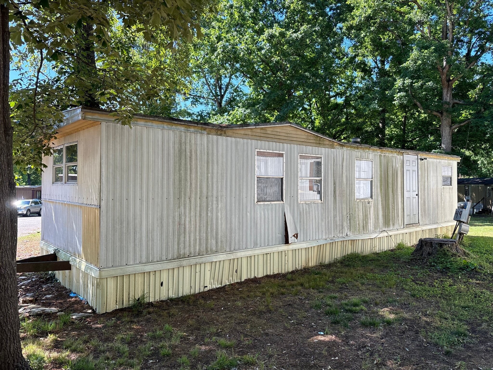 Building Photo - 1930 Kool Pk Rd NE