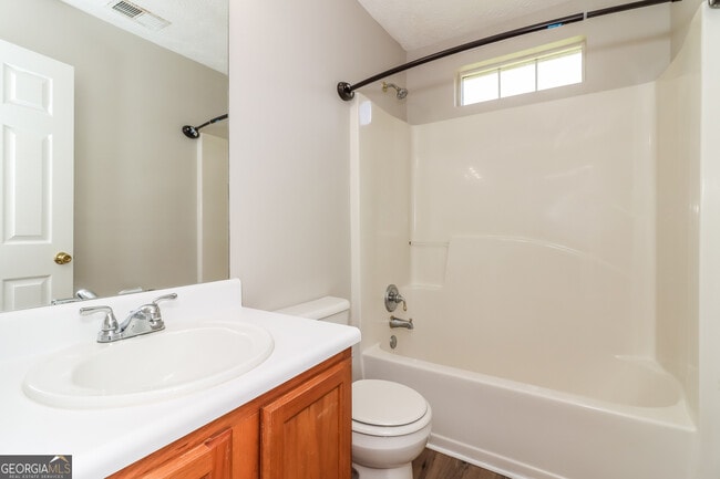 Building Photo - 3145 Waterplace Cove