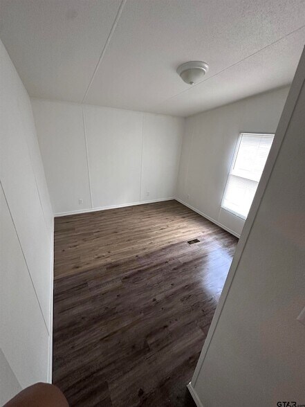 Building Photo - 12847 FM 2710