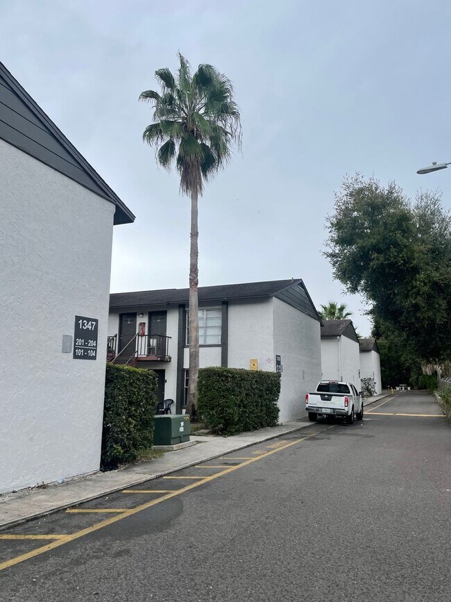 Building Photo - 1347 Baywatch Loop