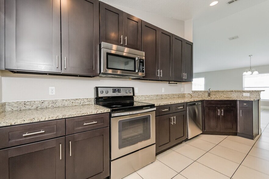 Building Photo - 431 Britten Dr