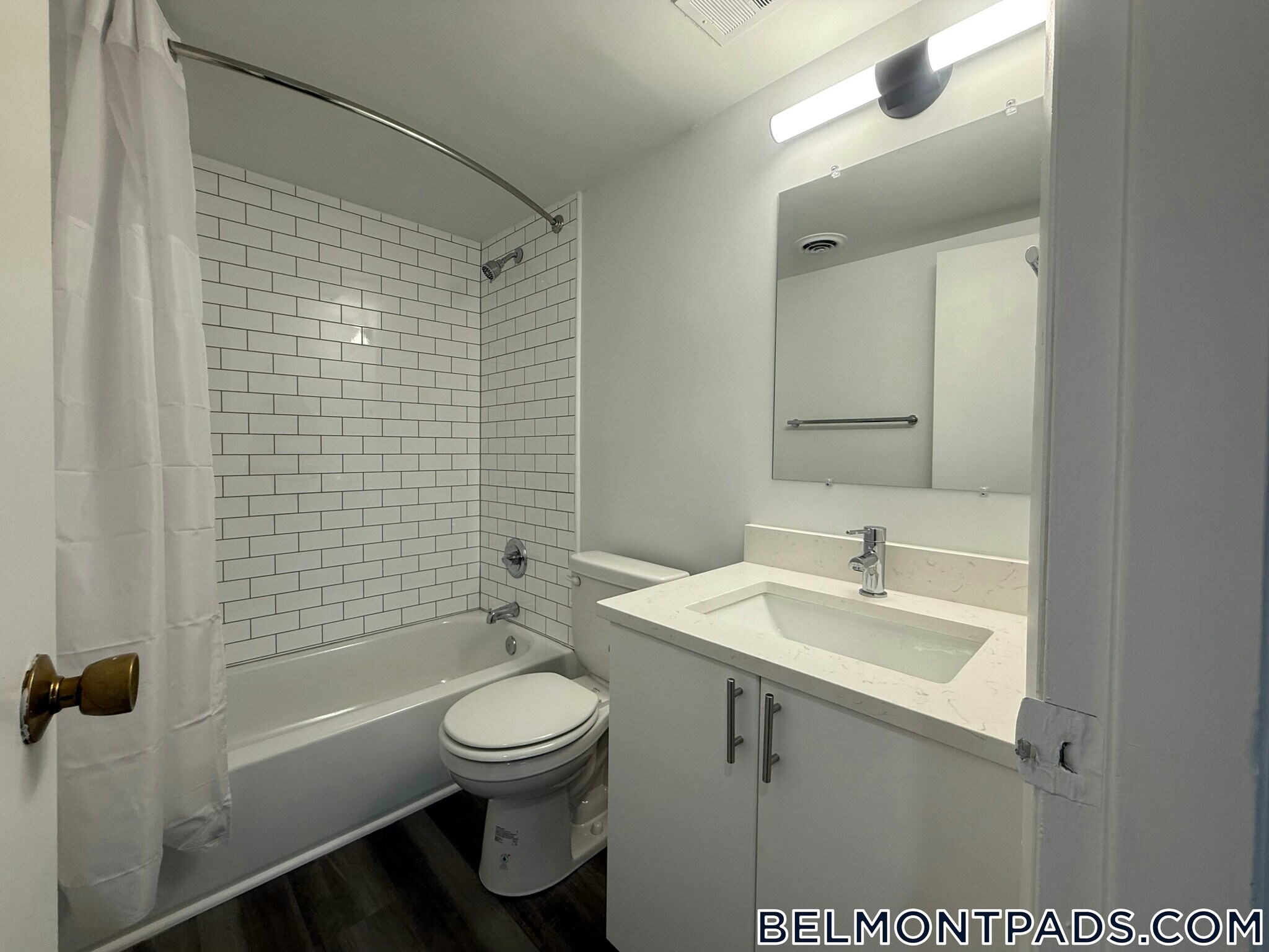 Building Photo - 53 Hill Rd