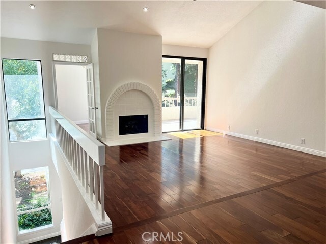 Building Photo - 27521 Nivelada