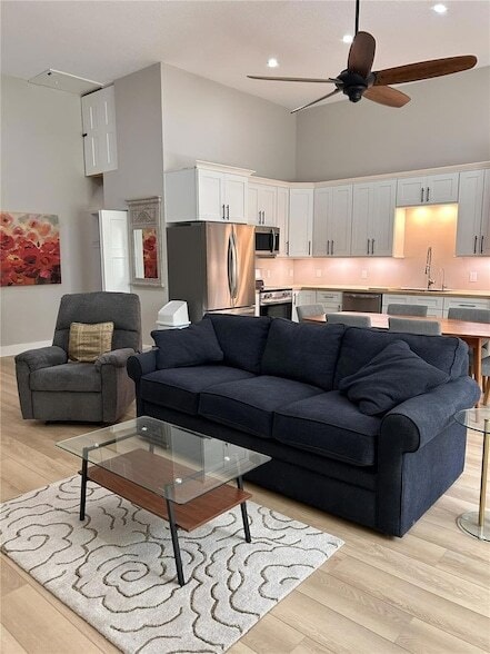 Building Photo - 12870 NE 103 Terrace