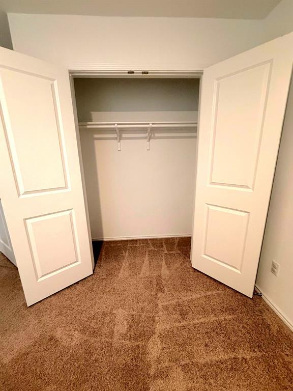 Building Photo - 2520 Four Waters Lp