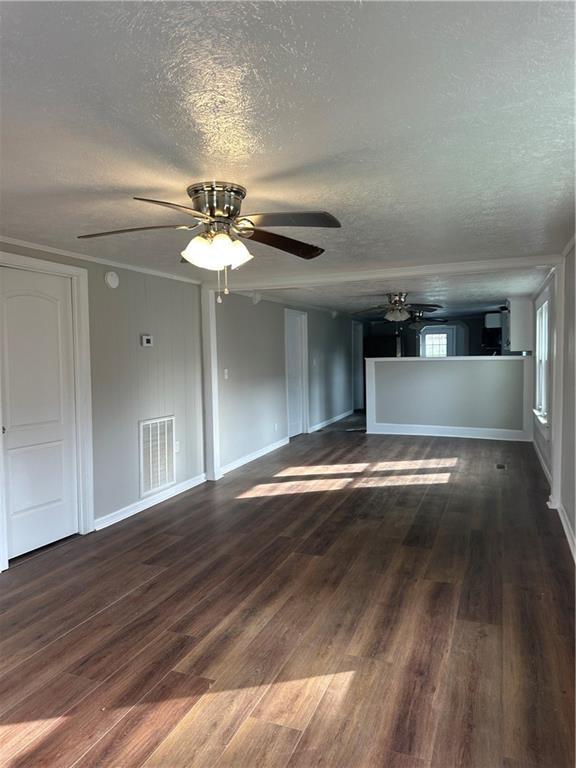 Building Photo - 617 Cassville Rd SE