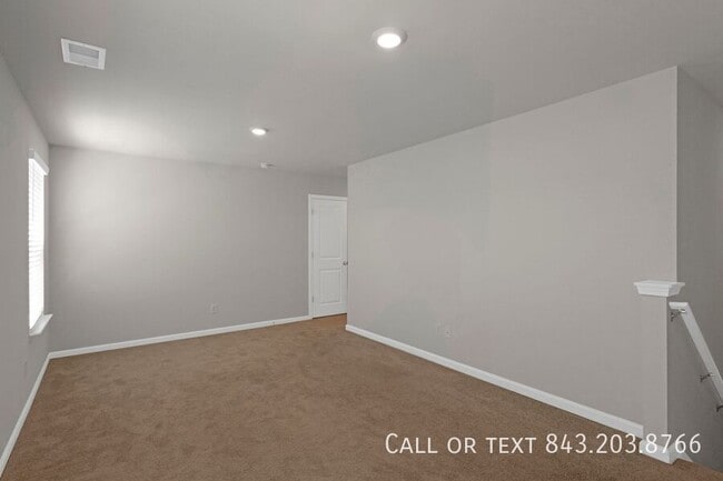 Building Photo - 148 Lagoona Dr