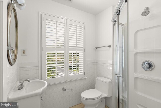 Building Photo - 4810 Rockwood Pkwy NW