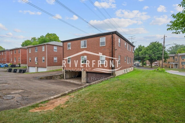 Building Photo - 7796 Stillwell Rd