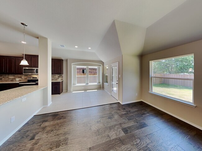 Building Photo - 10125 Boxelder Dr