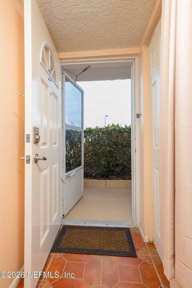 Building Photo - 4 Ocean Trace Rd