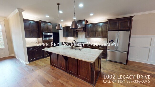 Building Photo - 1002 Legacy Dr