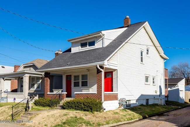 Building Photo - 909 Ash St