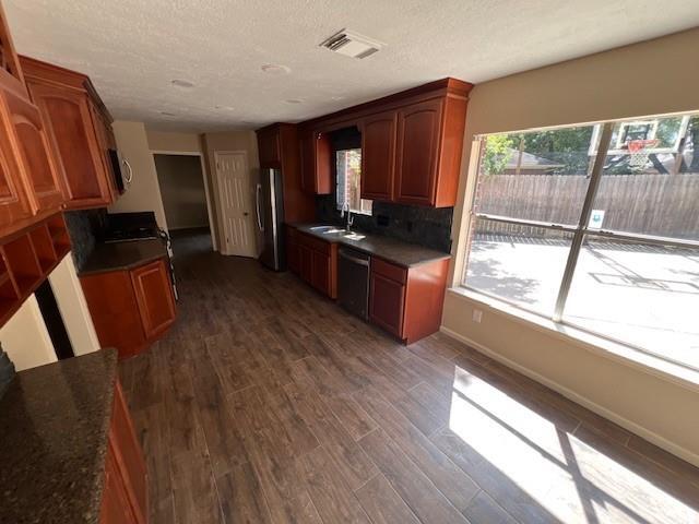 Building Photo - 2602 Cloverfield Ct