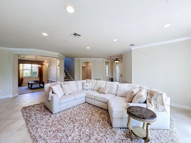 Building Photo - 11251 SW Springtree Terrace