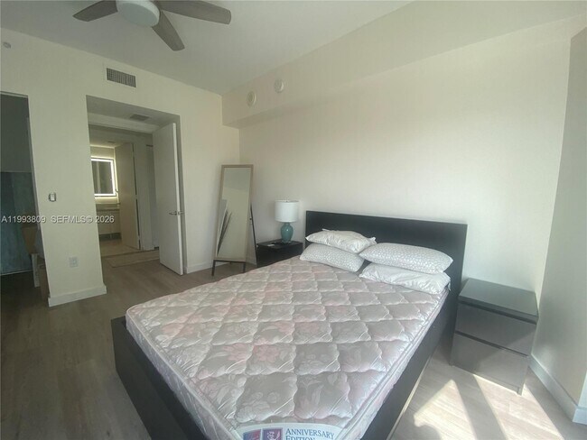 Building Photo - 185 SW 7th St