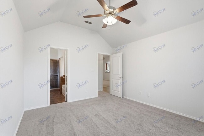 Building Photo - 1904 Louis Miller Dr