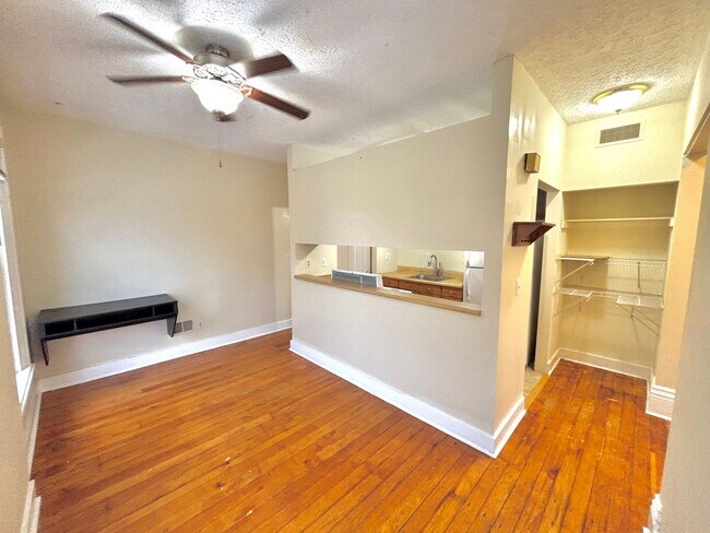 Building Photo - 40 Hubbell Park