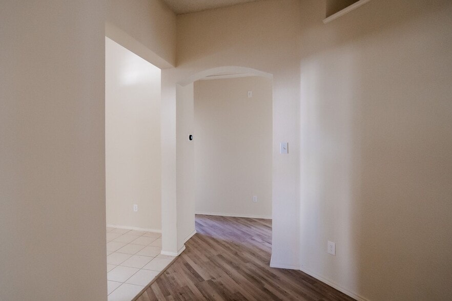 Building Photo - 11449 Pagewynne Dr