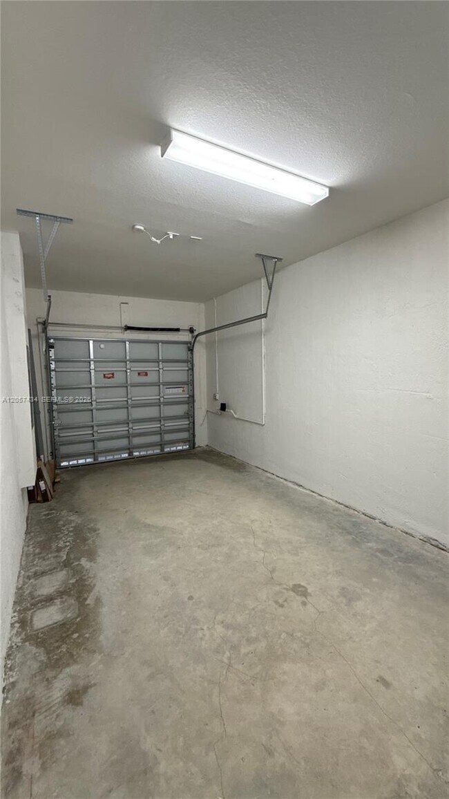 Building Photo - 24580 SW 119th Ct