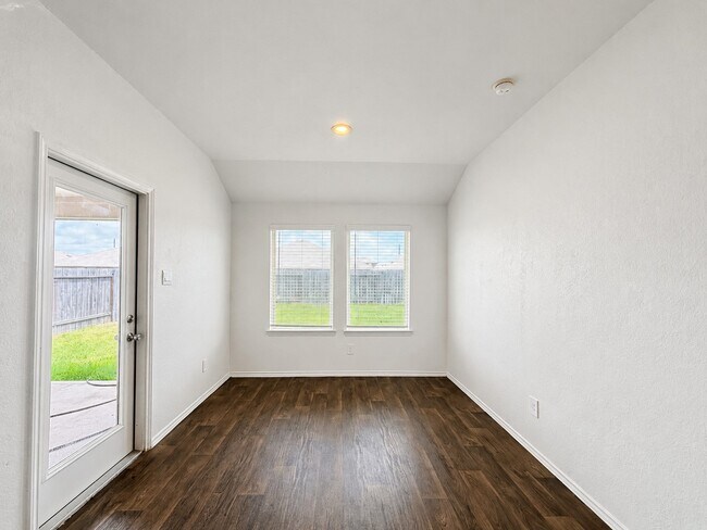 Building Photo - 21518 Corsica Cv Ct