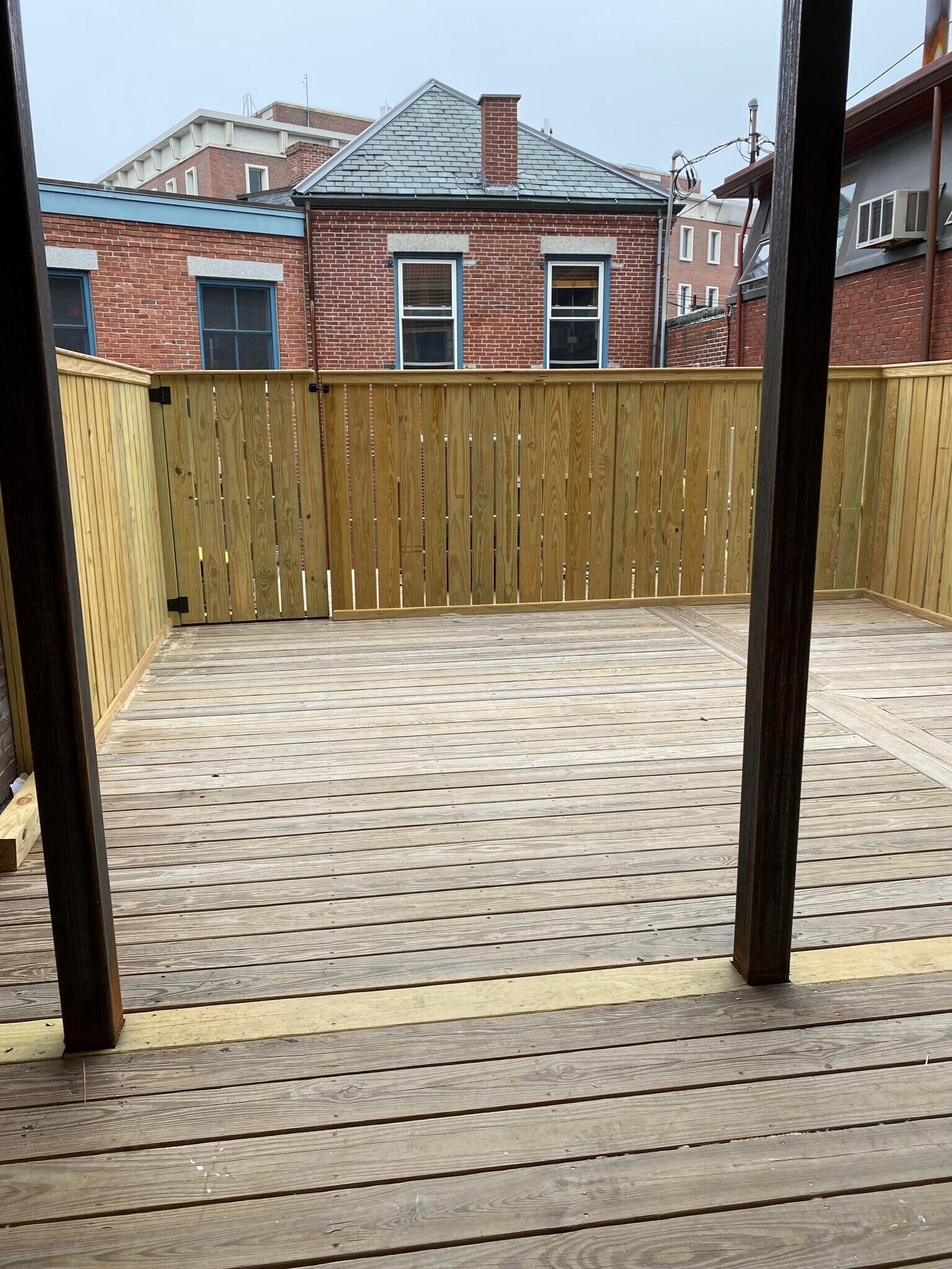 Building Photo - 45 Market St