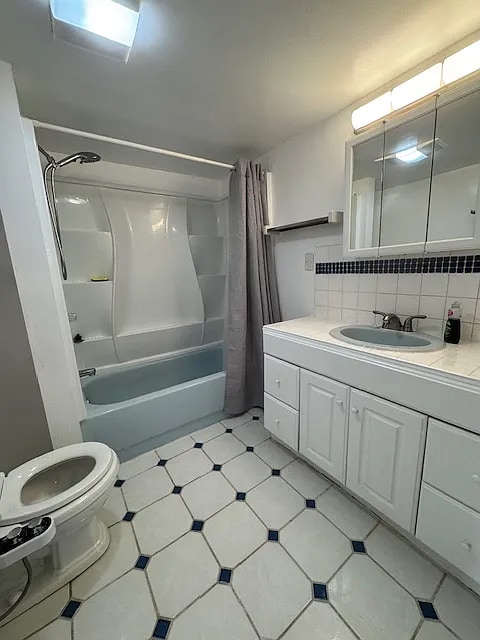 Building Photo - 25756 Spring Dr