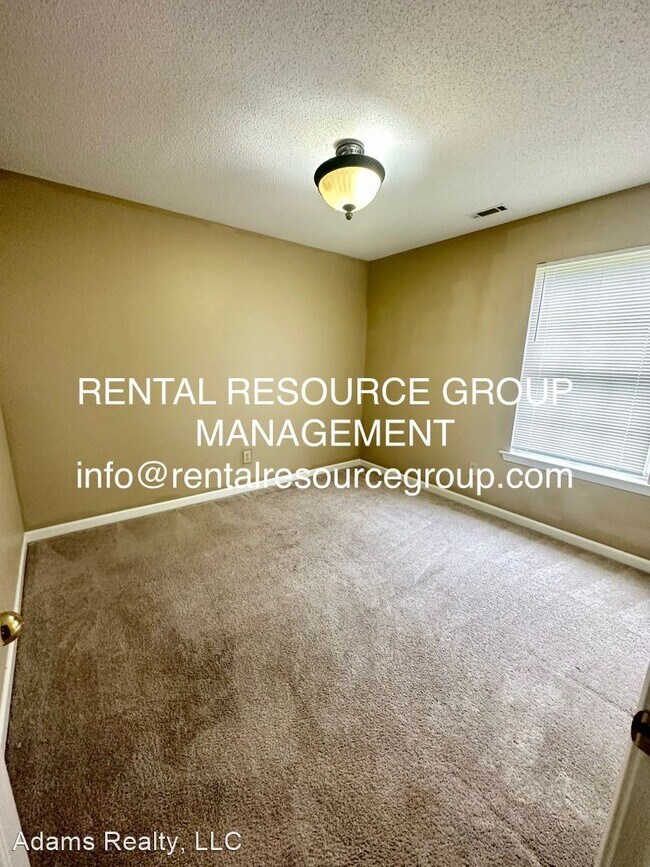 Building Photo - 3 br, 2 bath House - 3000 O'Conner Ct