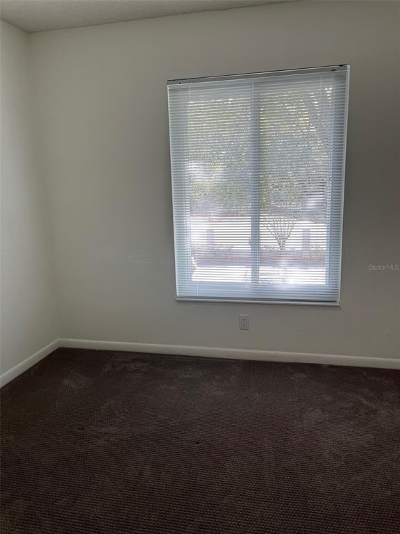 Building Photo - 1321 S Pine Ridge Cir