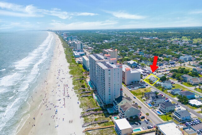 AMAZING location, cross the street to the beach - 1618 Perrin Dr