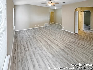 Building Photo - 312 Hummingbird Dr