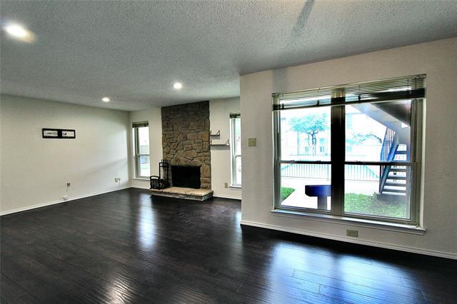 Primary Photo - 10650 Steppington Dr
