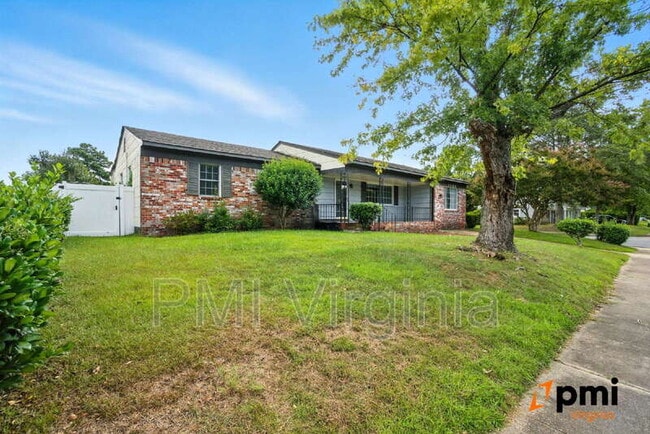 Building Photo - 3100 Kenelm Dr