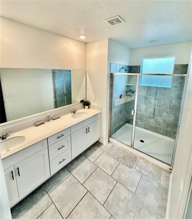 Building Photo - 7477 Stone Crk Trl