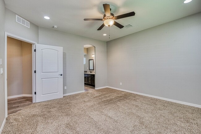 Building Photo - Beautiful East side House in Ventanas Subdivision