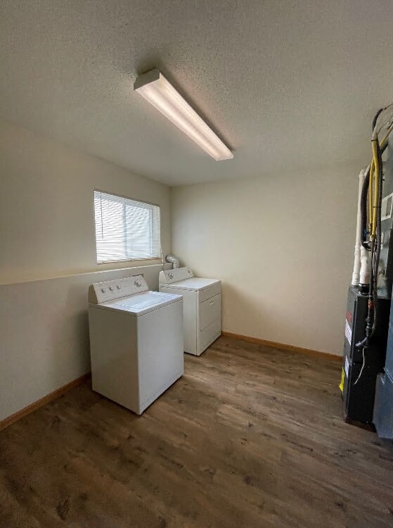 Building Photo - 310 Scheidler Rd