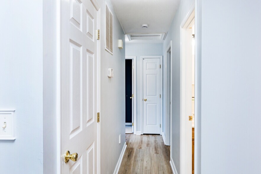 Building Photo - 6571 11th St