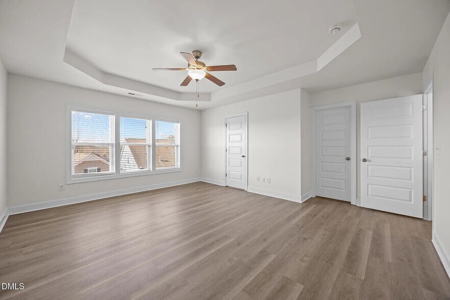 Building Photo - Room in House on Plott Hound Ln