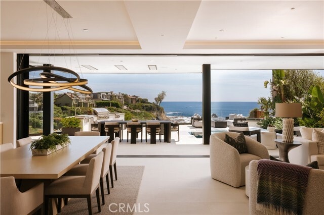 Building Photo - 212 Hazel Dr