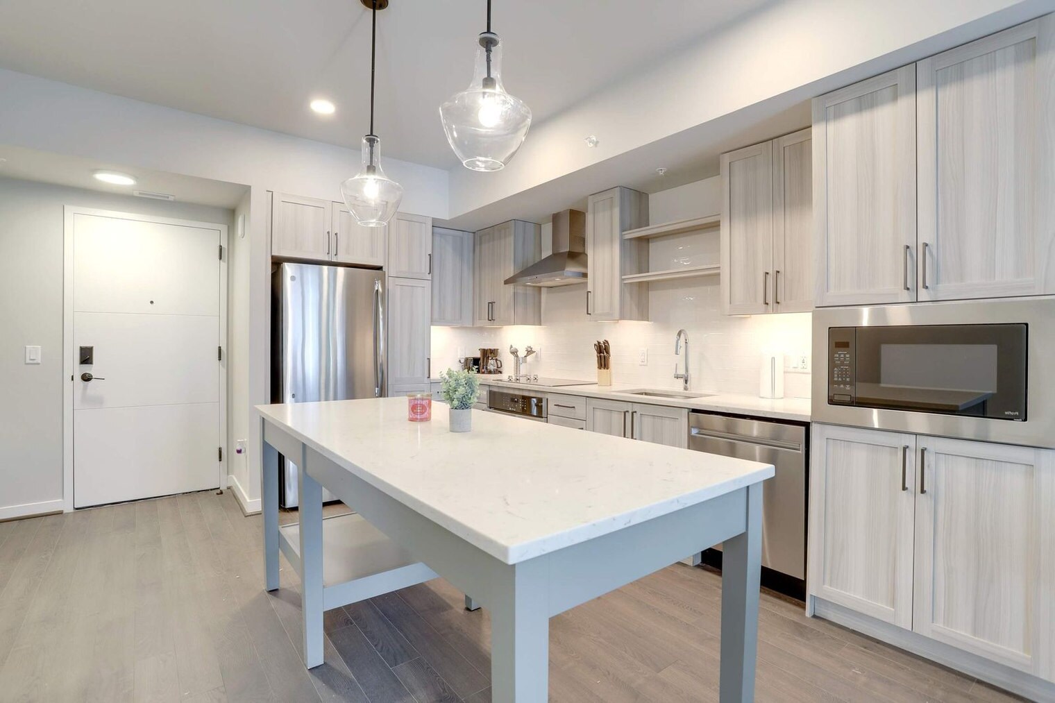 Building Photo - 1122 N Hudson St