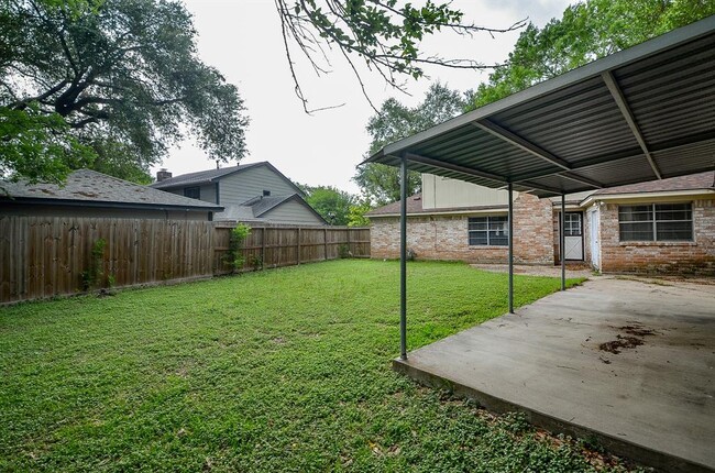Building Photo - 14106 Locke Ln