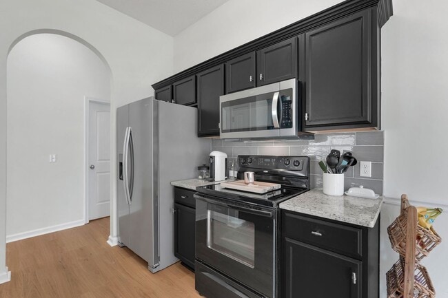 Building Photo - Centrally Located Ranch Home in Richmond Hill