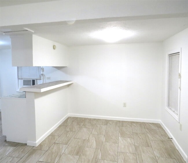 Building Photo - 8006 Avenue B