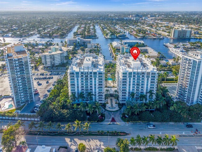 Building Photo - 2831 N Ocean Blvd