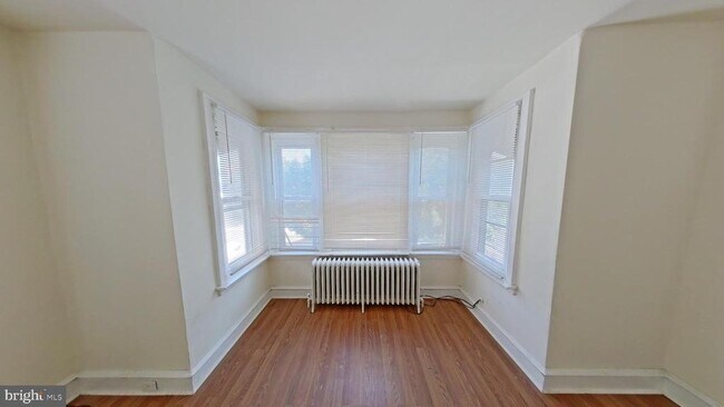 Building Photo - 6237 Carpenter St